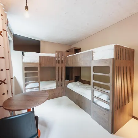 Hota Hotel *
