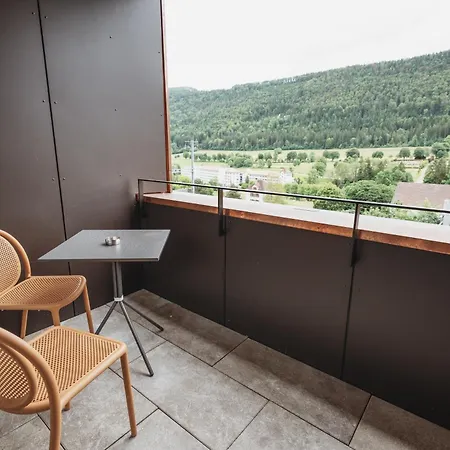 Hota Hotel